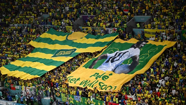 Get Well Soon message for Pele by Brazil Fans
